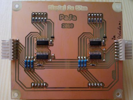 score_displej_2x57mm_foto_2.jpg, 26 kB